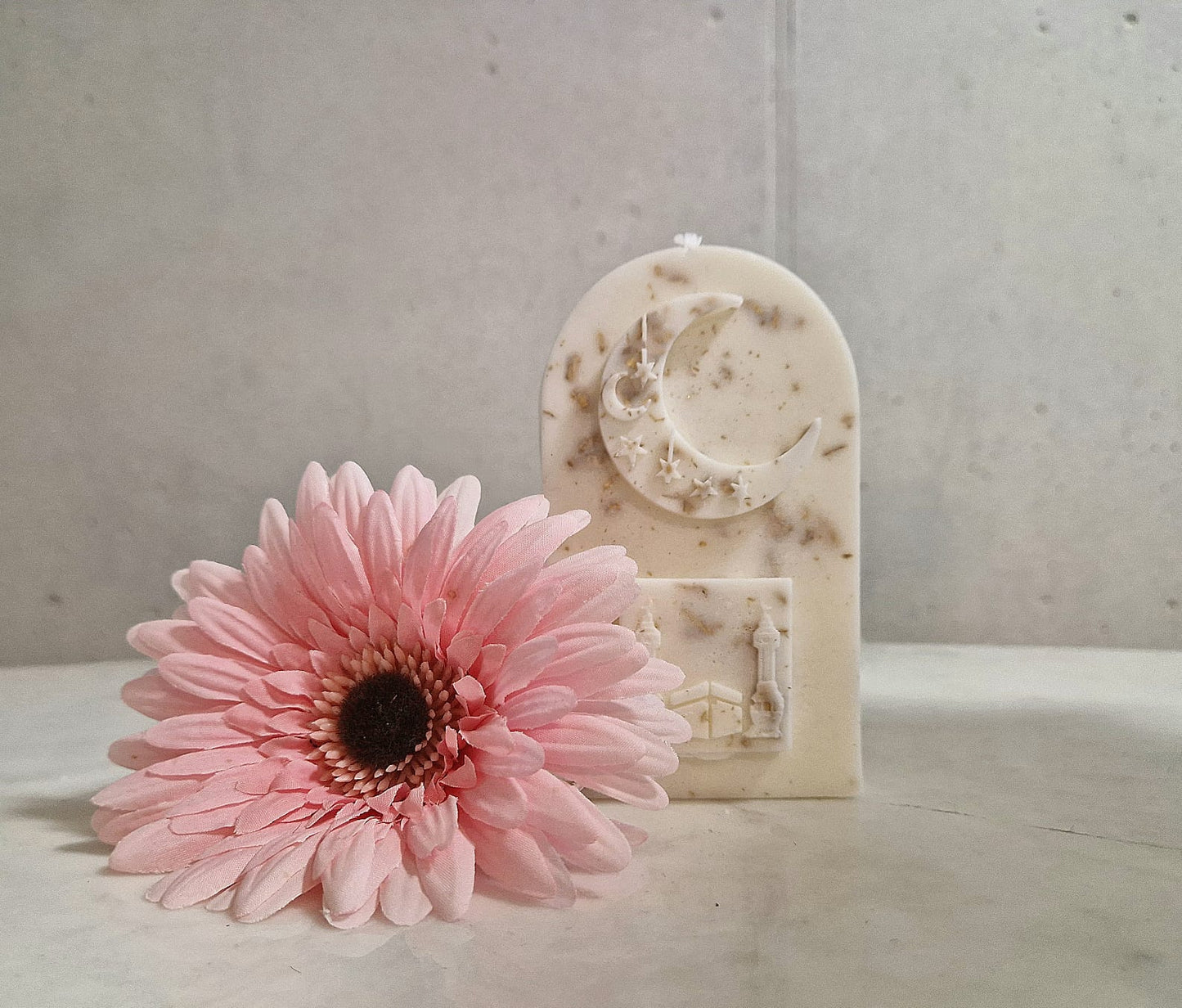 Handmade Spiritual Candle with Crescent Moon & Mosque Design
